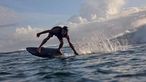 What happens when you fall off an eFoil?